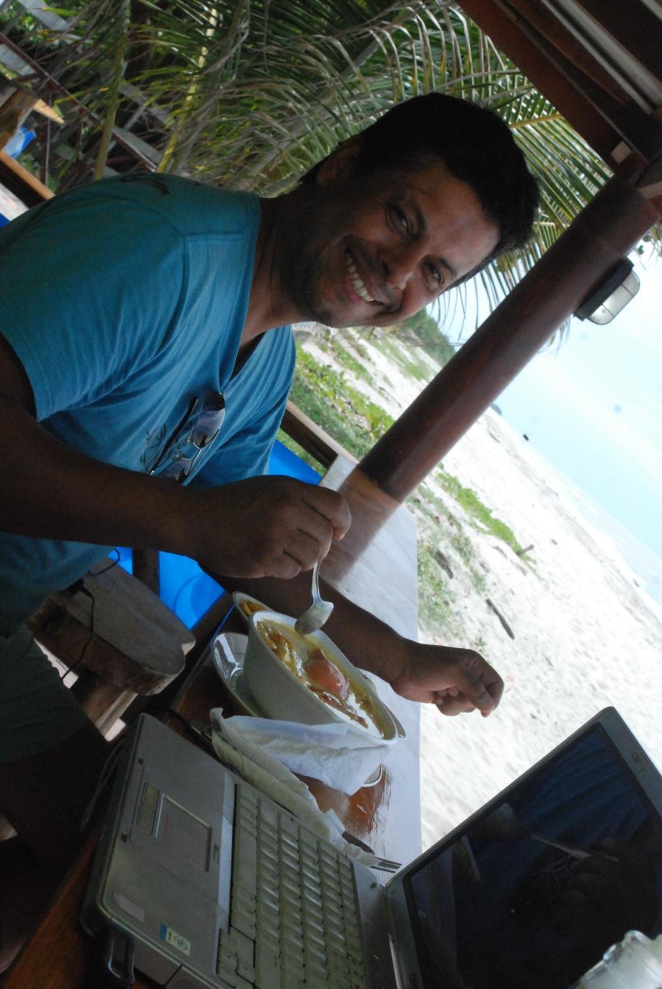 La Delphina Bed And Breakfast Bar And Grill La Ceiba Eksteriør billede