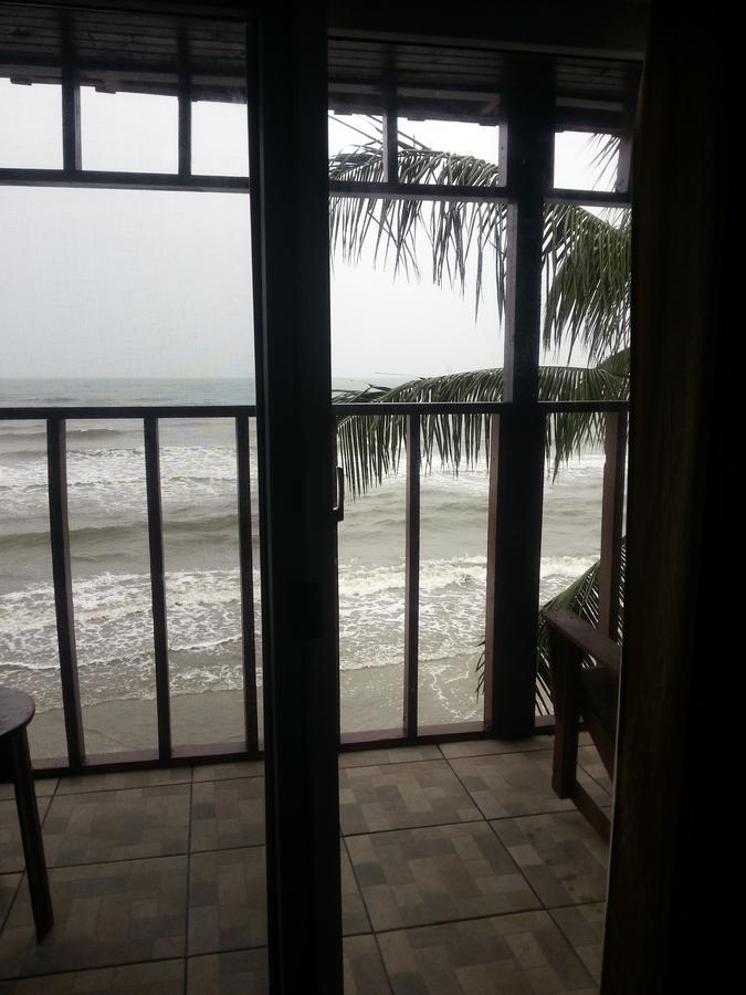 La Delphina Bed And Breakfast Bar And Grill La Ceiba Eksteriør billede